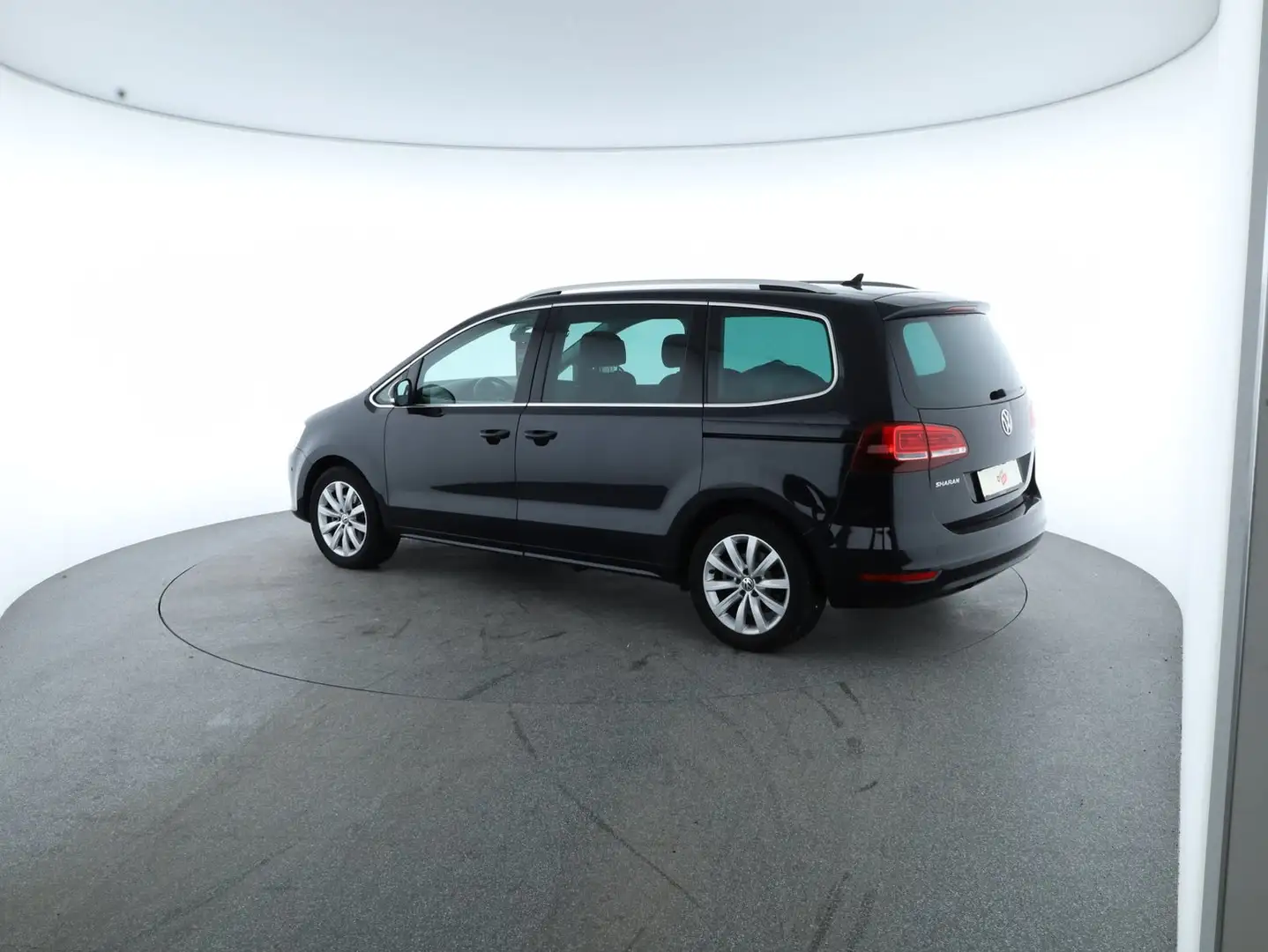 Volkswagen Sharan Business+ TDI SCR DSG 7-Sitzer Negro - 2