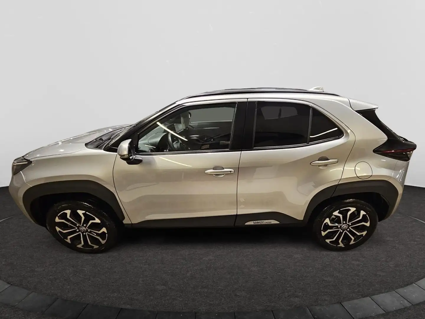 Toyota Yaris Yaris 1.5 Hybrid 5 porte Trend N 1 COLORE ARGENTO Grau - 1