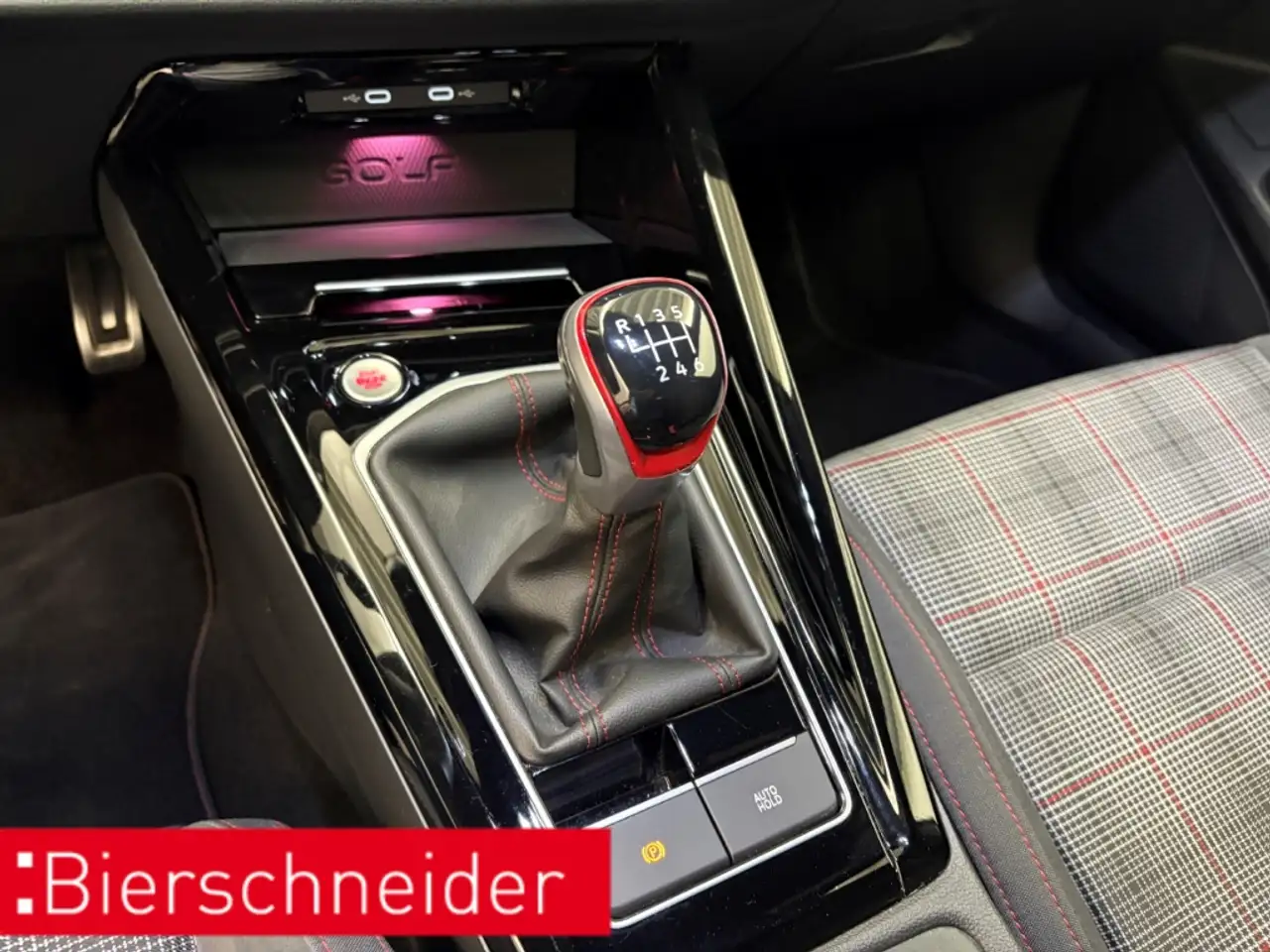 Volkswagen Golf GTI 8 2.0 TSI DIGITAL COCKPIT PRO LED NAVI 18 ACC DAB 14