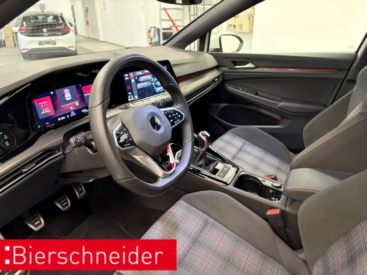 Volkswagen Golf GTI 8 2.0 TSI DIGITAL COCKPIT PRO LED NAVI 18 ACC DAB 10