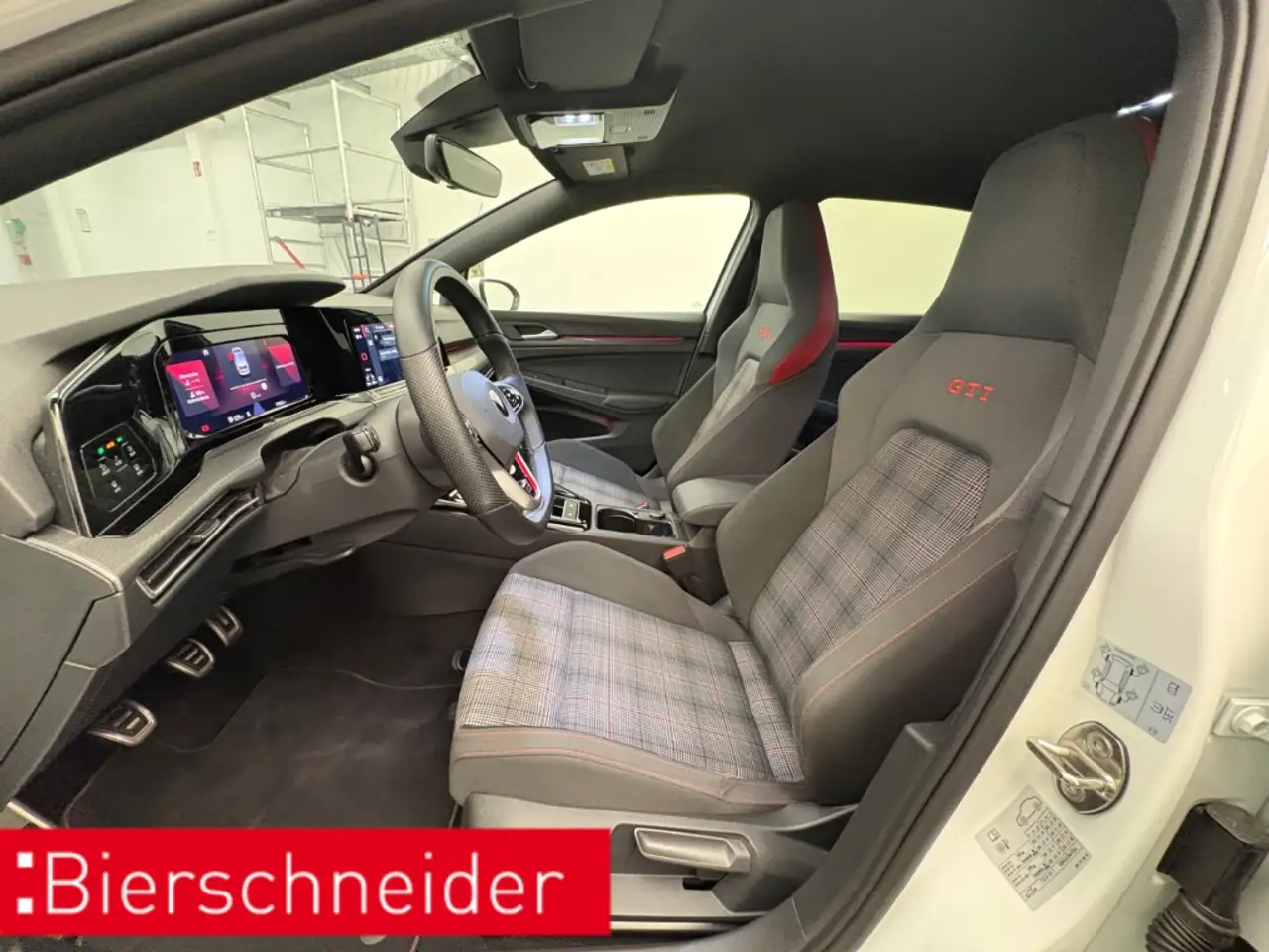 Volkswagen Golf GTI 8 2.0 TSI DIGITAL COCKPIT PRO LED NAVI 18 ACC DAB 8