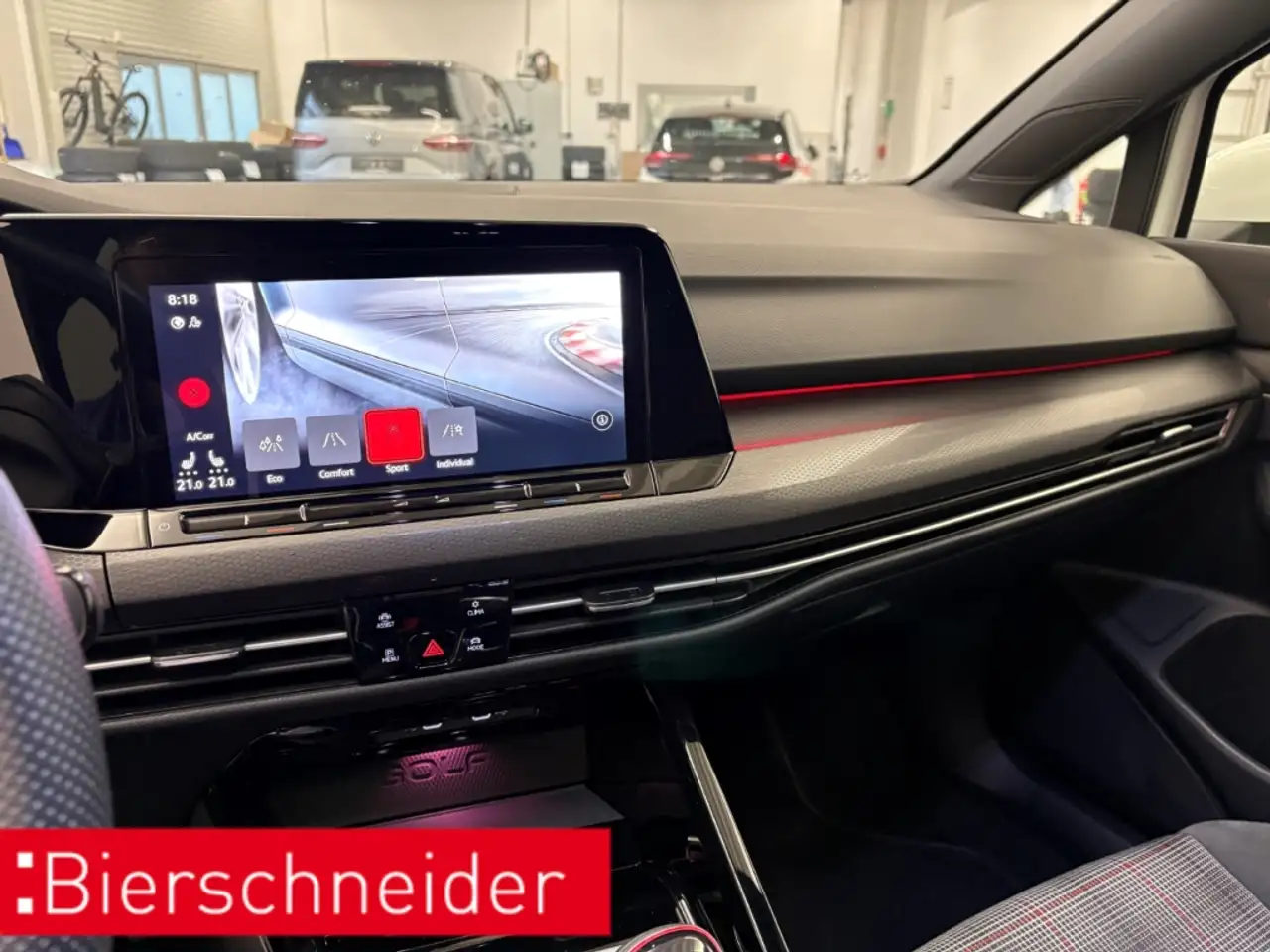 Volkswagen Golf GTI 8 2.0 TSI DIGITAL COCKPIT PRO LED NAVI 18 ACC DAB 13