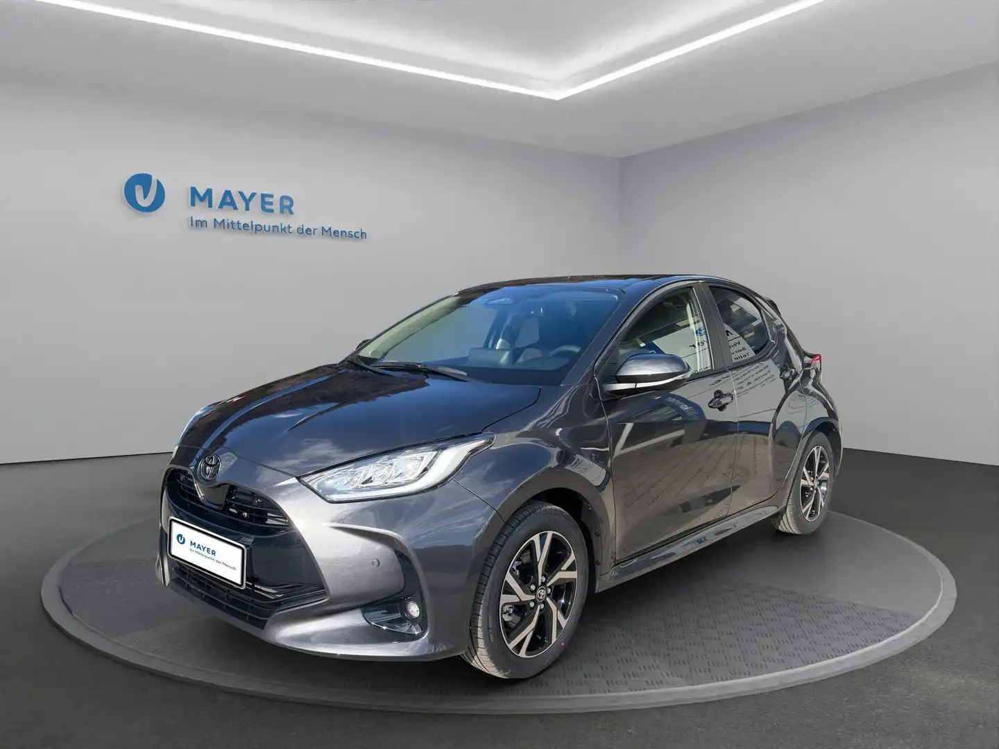 Toyota Yaris Yaris Hybrid 116 1.5 VVT-i Active Drive Grau - 1