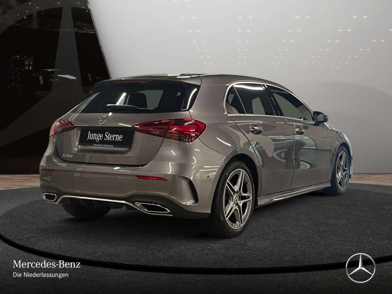Mercedes-Benz A 180