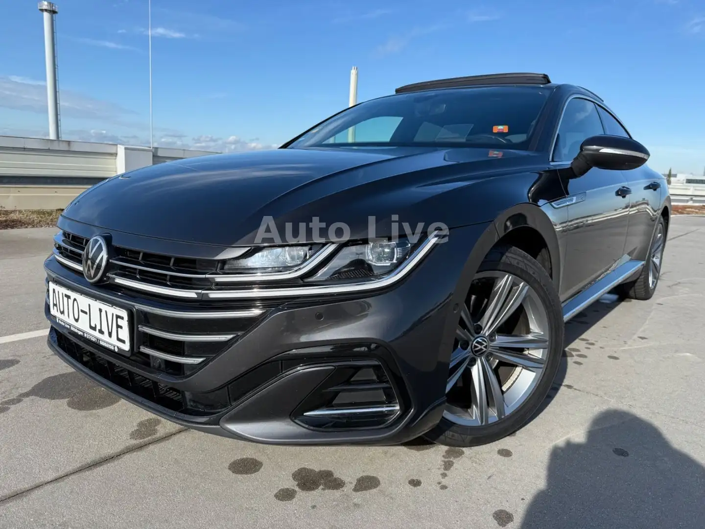 Volkswagen Arteon 2.0 TSI*DSG*3x R LINE*PANO*IQ*360*AHK*VOL Grau - 1