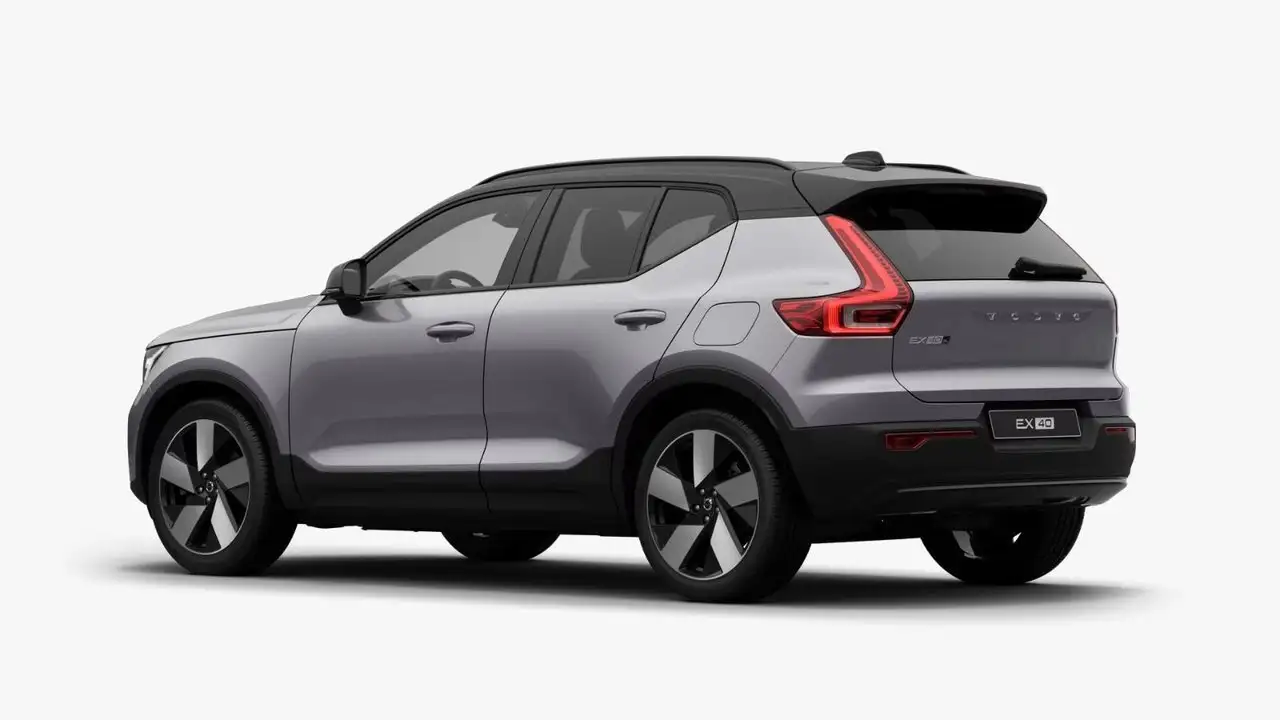 Volvo EX40 снимка Volvo EX40