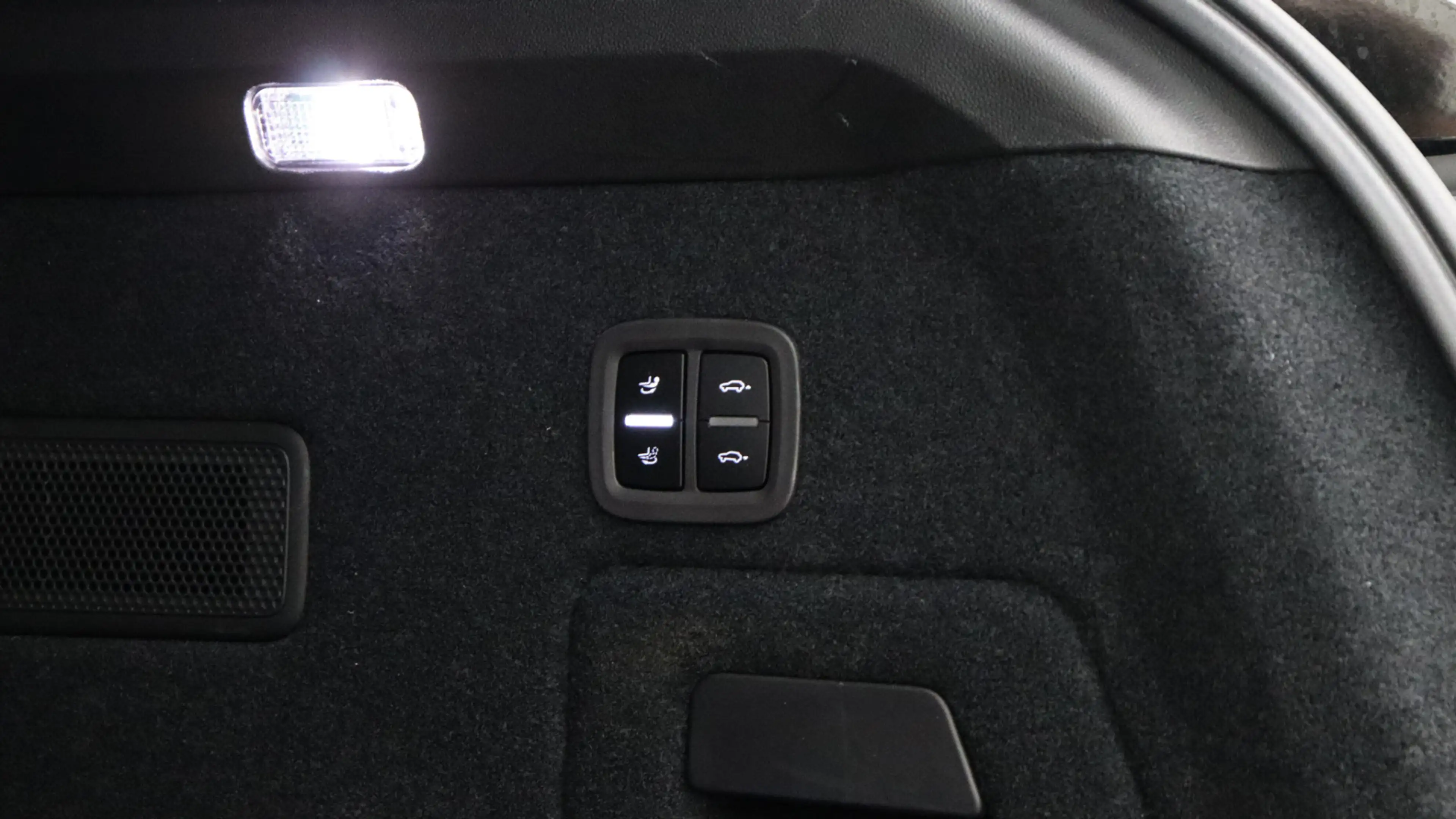 Porsche Cayenne 4.0 Turbo E-Hybrid | Burmester 3D | PCCB | Stoelve — photo 26