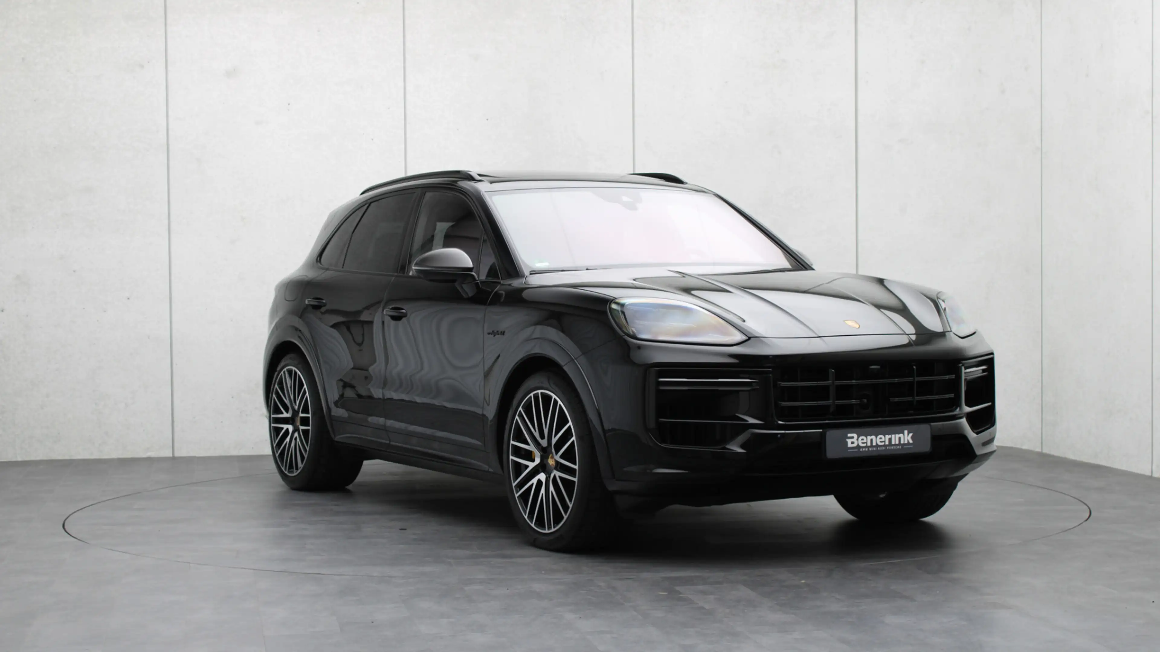 Porsche Cayenne 4.0 Turbo E-Hybrid | Burmester 3D | PCCB | Stoelve — photo 5
