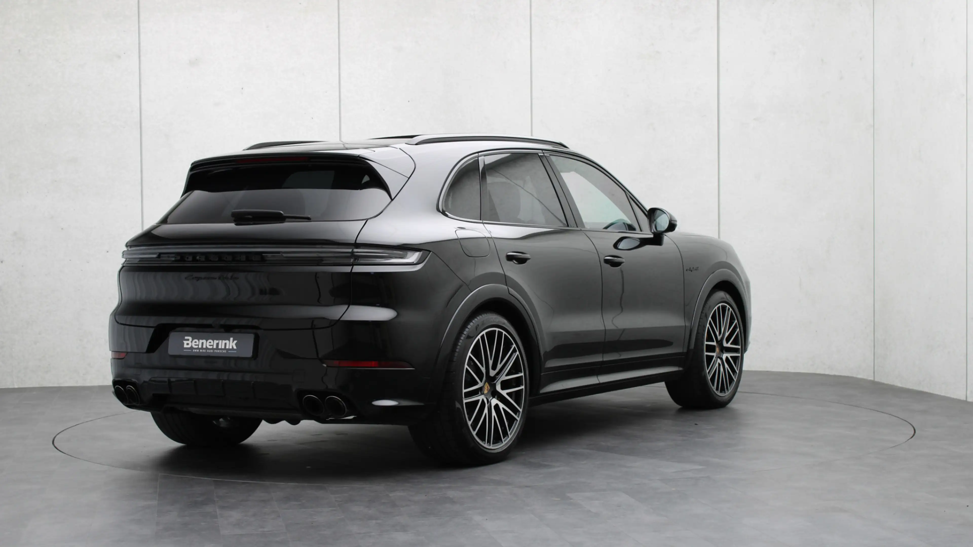 Porsche Cayenne 4.0 Turbo E-Hybrid | Burmester 3D | PCCB | Stoelve — photo 4