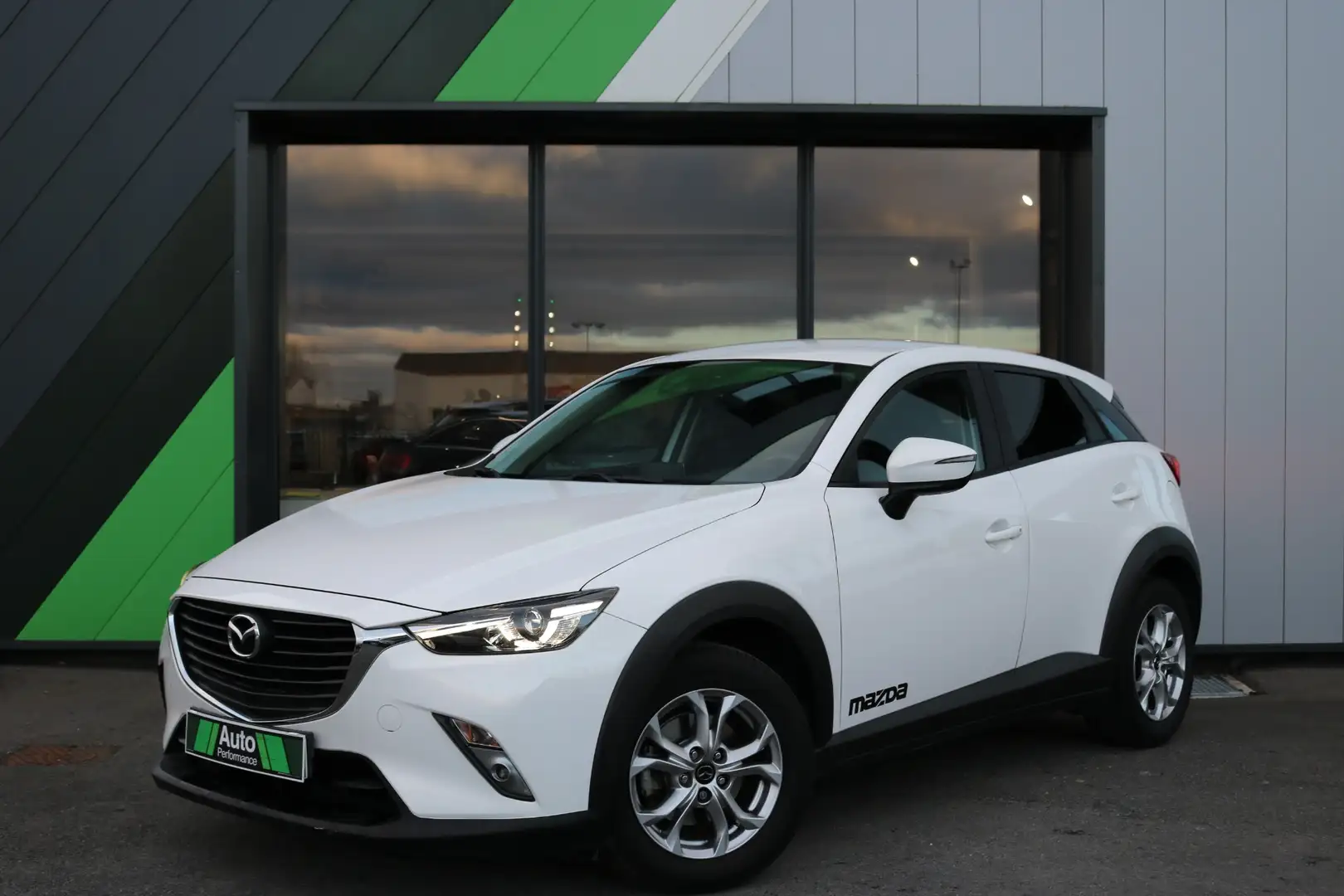 Mazda CX-3 1.5L Skyactiv-D 105 4x2 Dynamique Blanc - 1