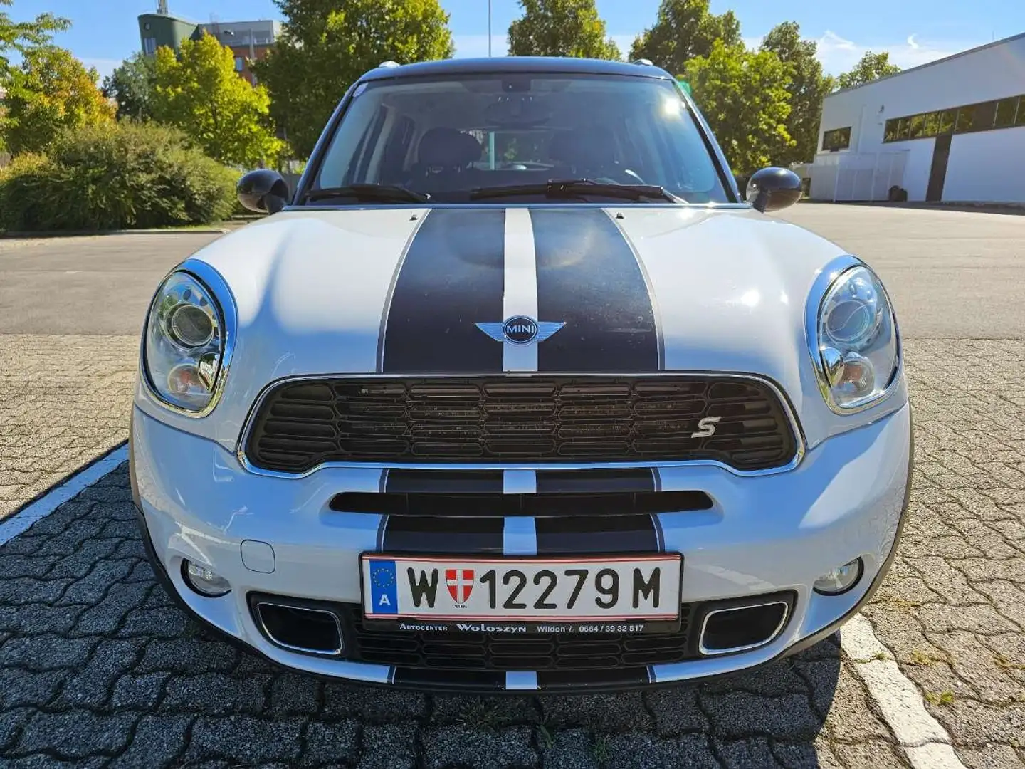 MINI Countryman S All4 184 PS, Kurvenlicht, neu Service and Bremse Weiß - 2