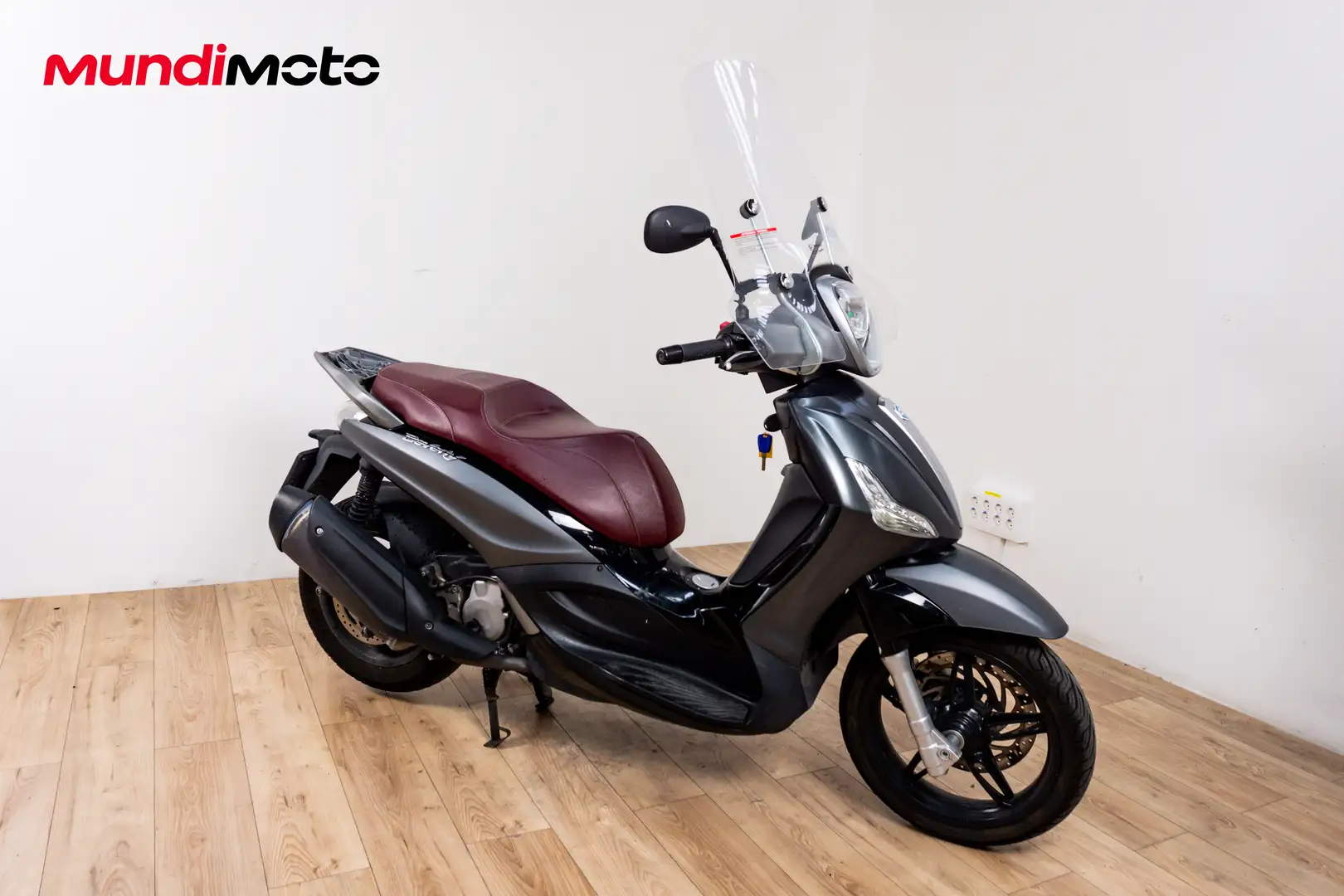 Piaggio Beverly 350 - 2