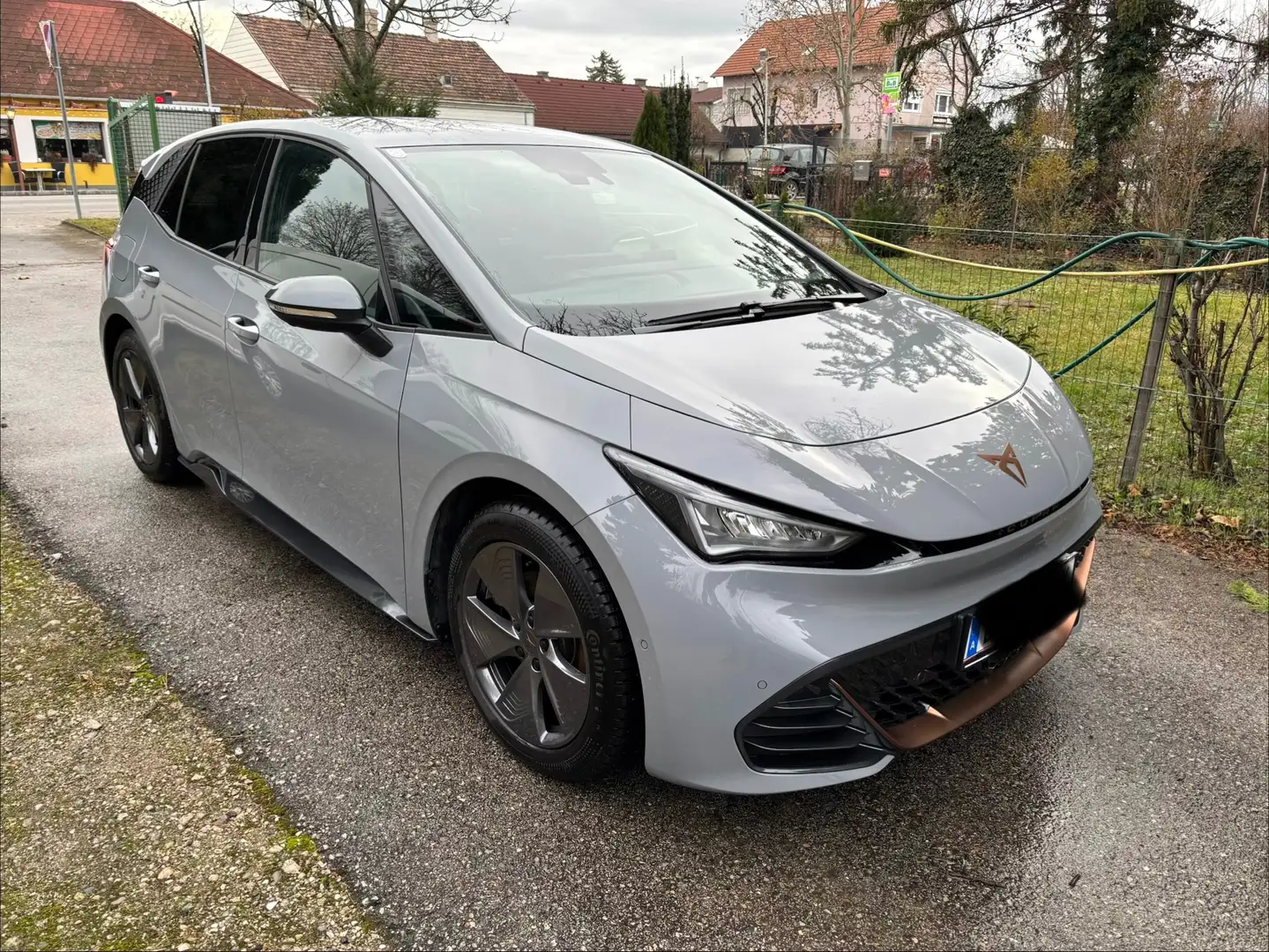 CUPRA Born 150 kW Edition Dynamic Gris - 2