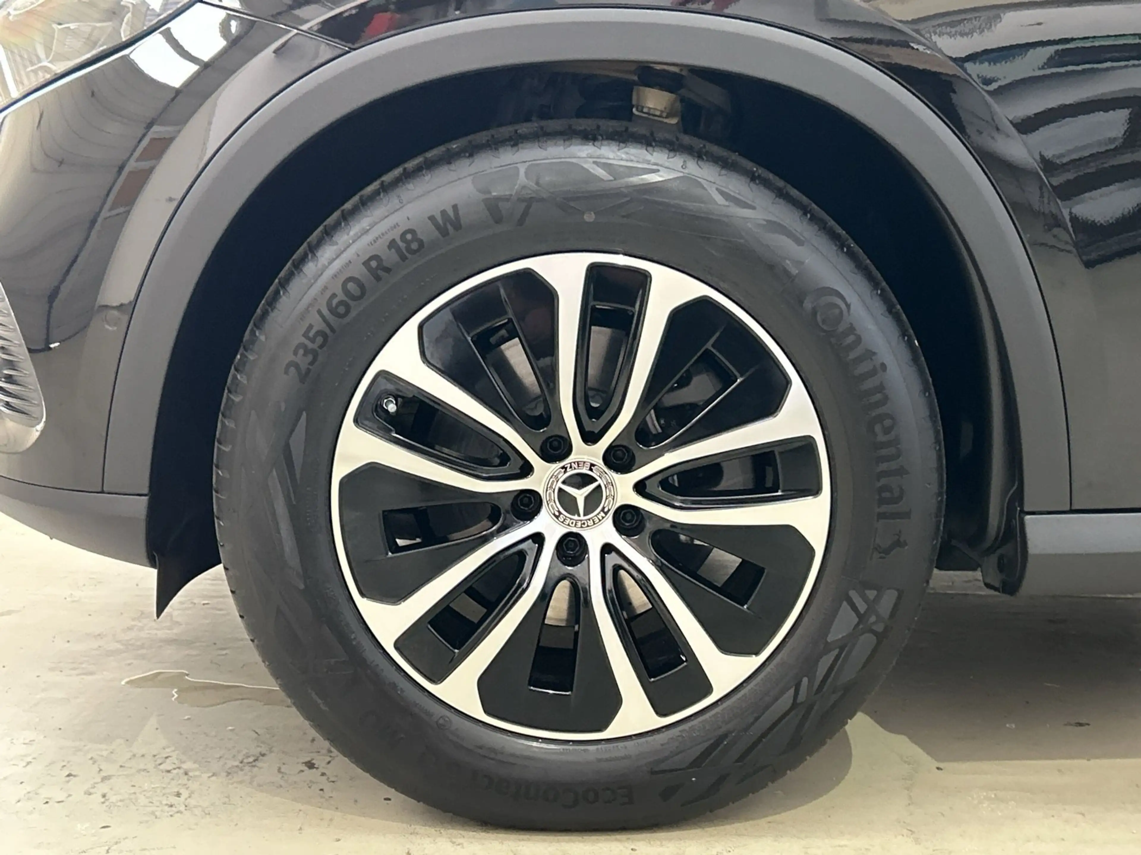 Mercedes-Benz GLC 200 d 4MATIC Österreich-Edition Cam SHZ — photo 13