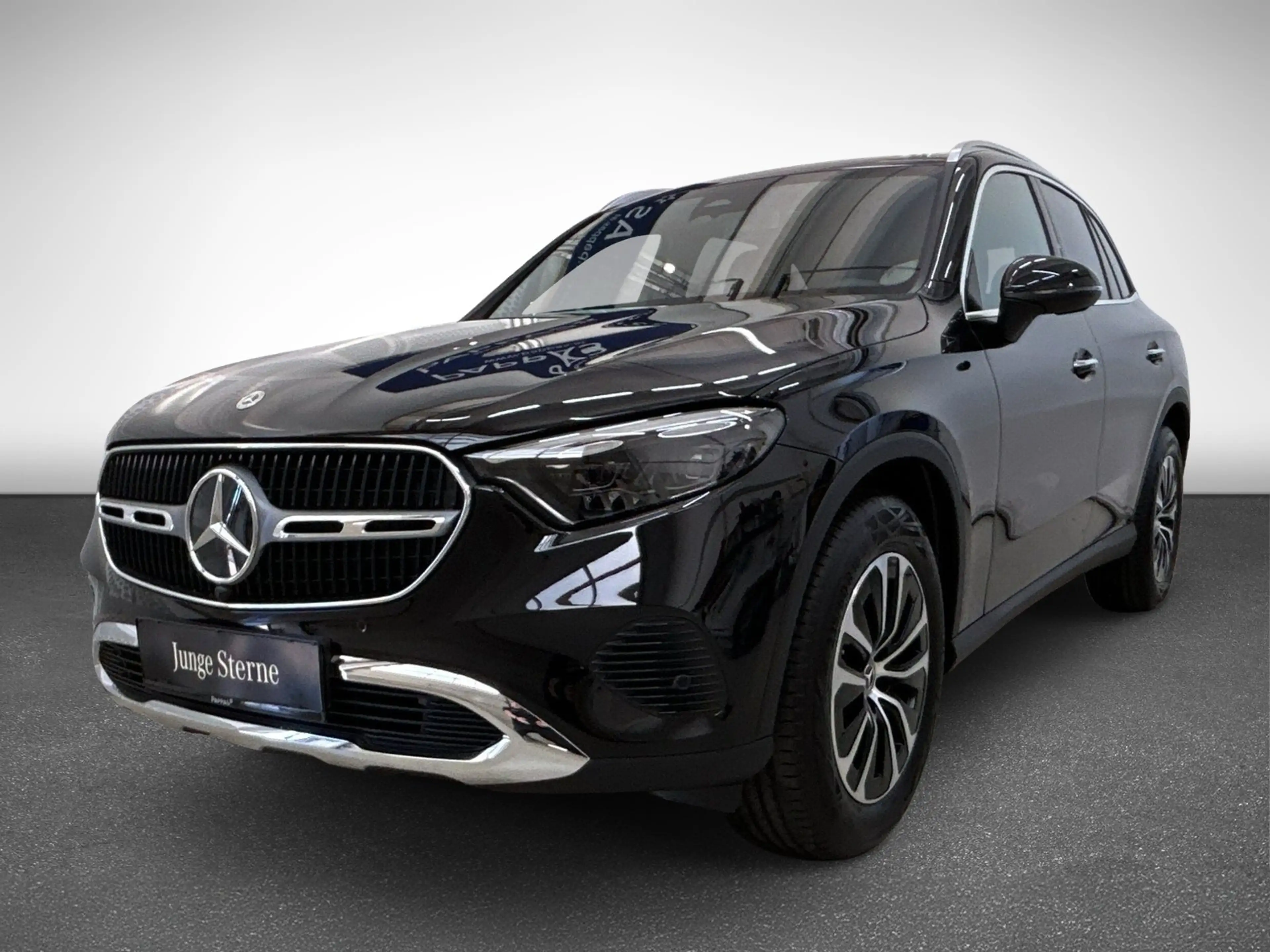 Mercedes-Benz GLC 200 d 4MATIC Österreich-Edition Cam SHZ — photo 2
