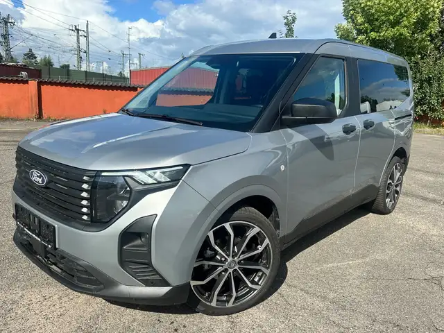Ford Tourneo Courier Trend ACC, GJR