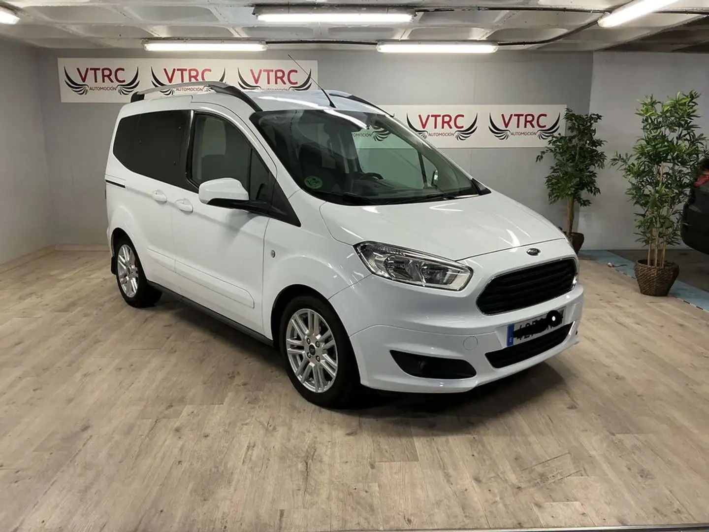 Ford Tourneo Courier 1.0 Ecoboost Sport Blanc - 1