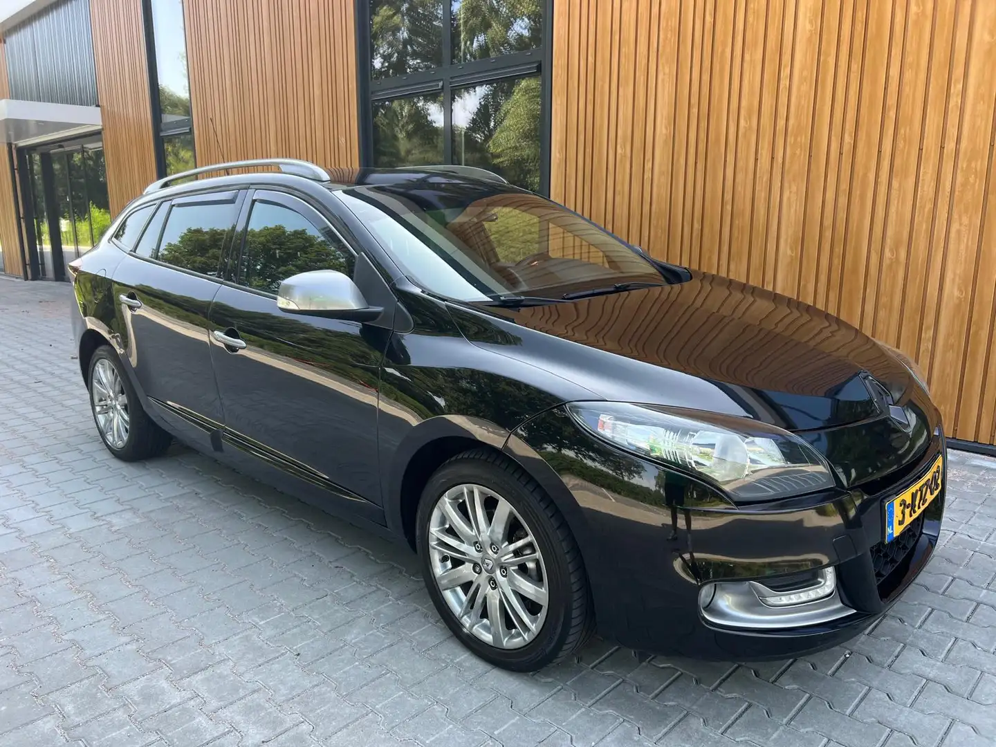 Renault Megane Estate 1.4 TCE GT-LINE + NAVI + AIRCO + LMV Noir - 1