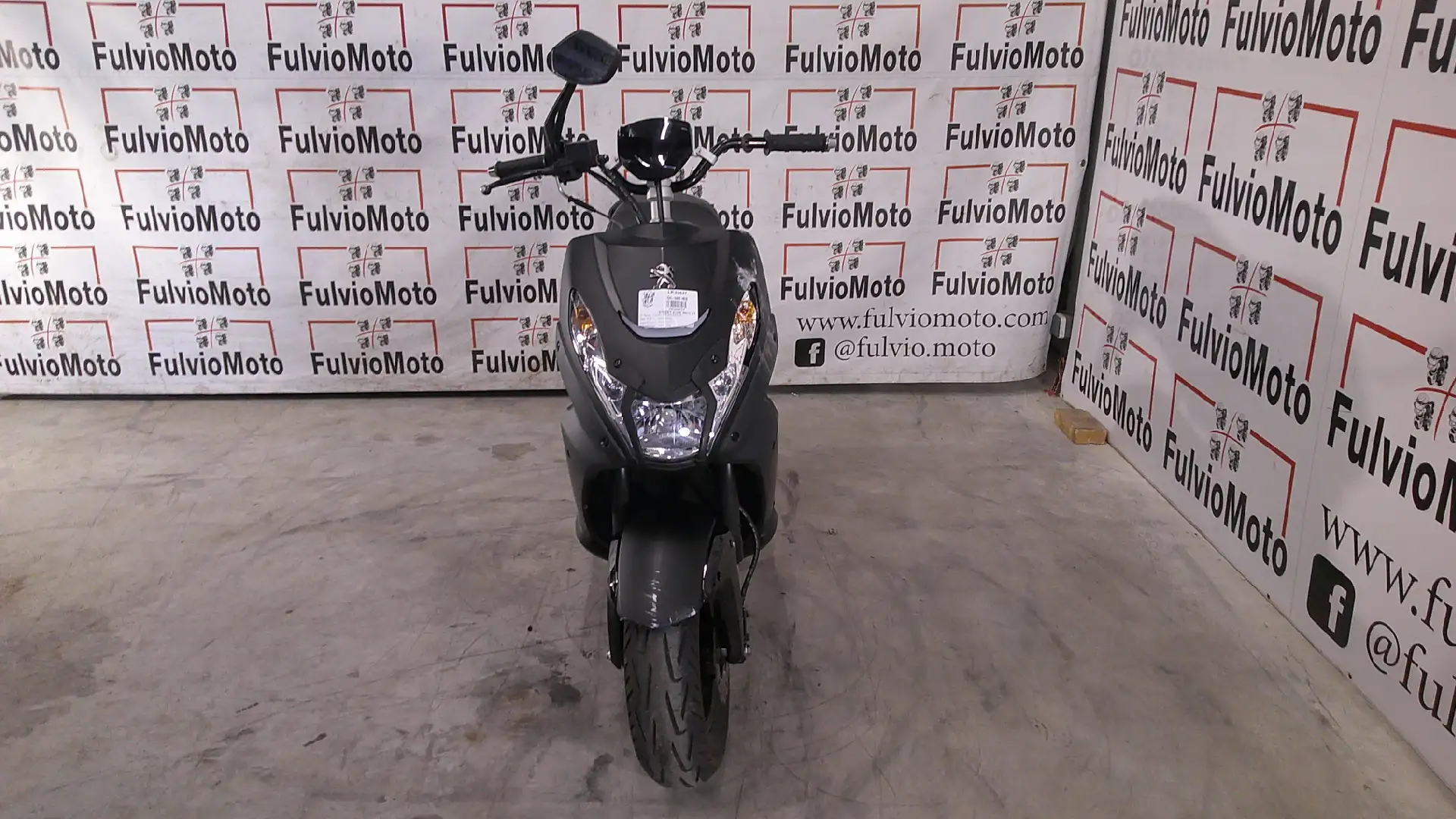 Peugeot Streetzone - 2