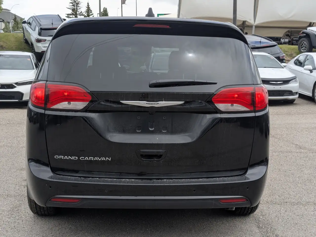 Chrysler Grand Caravan photo Chrysler Grand Caravan
