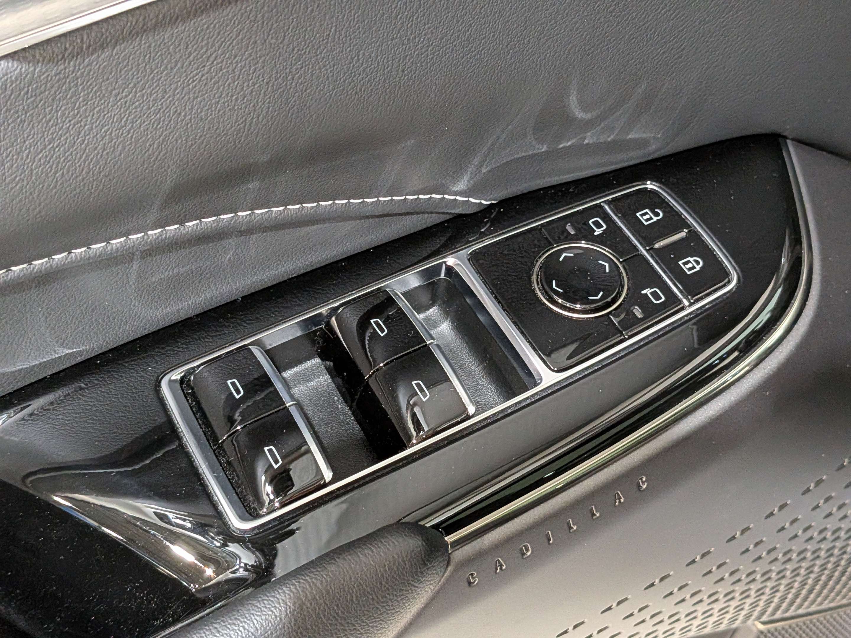 Cadillac LYRIQ 2024