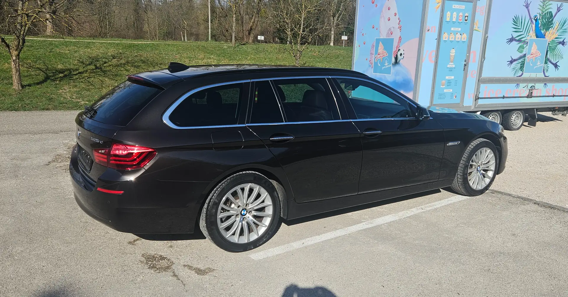 BMW 525 525d xDrive Luxury Line Braun - 2