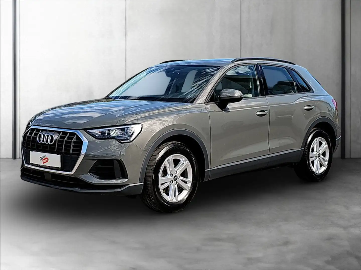Audi Q3 35 TDI AUT. ASSIST+AHK+LEDER+Pano+Virtual Grau - 2