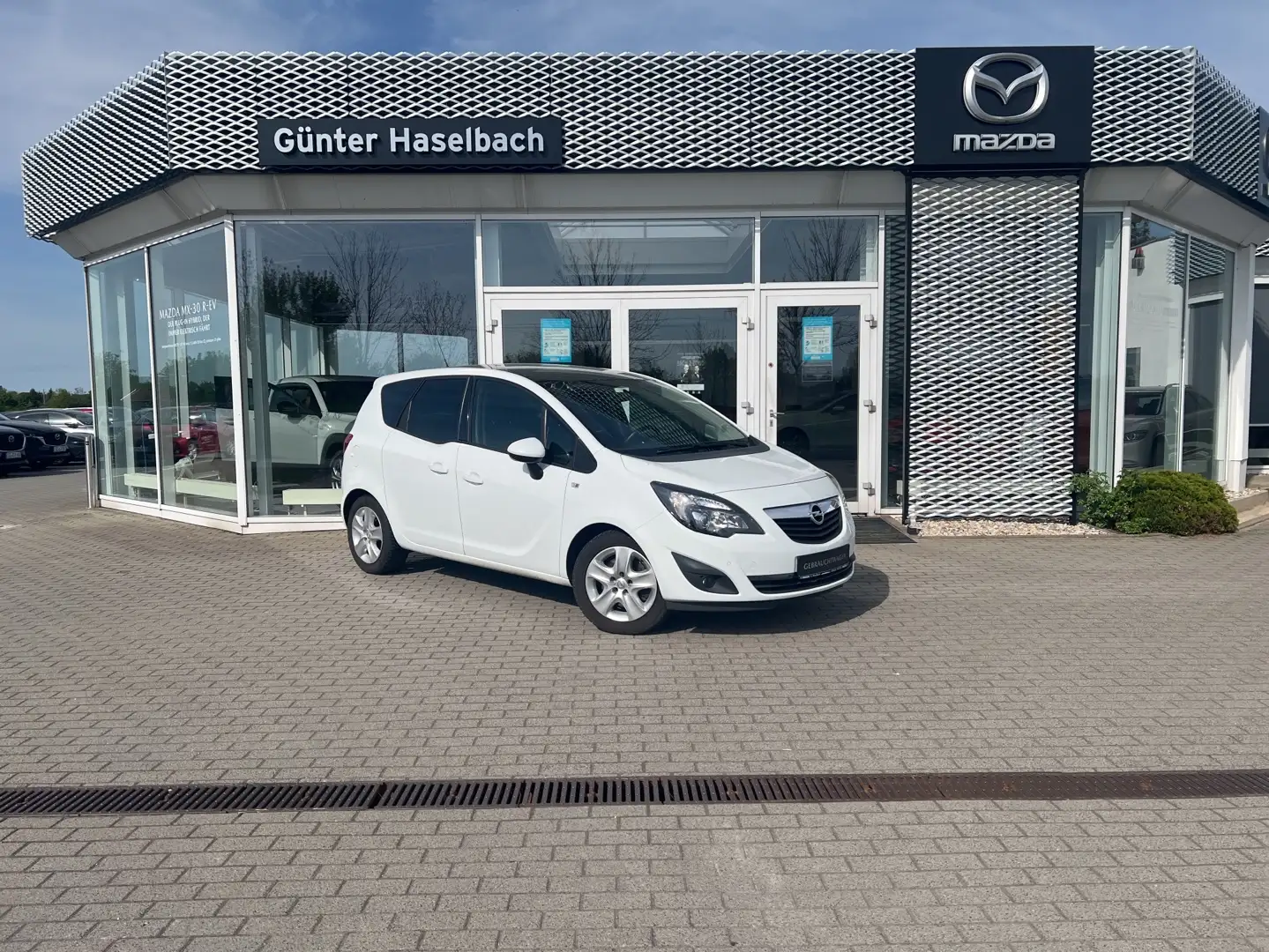 Opel Meriva Design Edition Klima Lenkradheizg Sitzheizg Einpar Weiß - 2