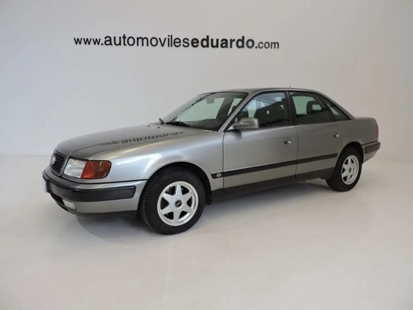 Audi 100 2.8 Grau - 1