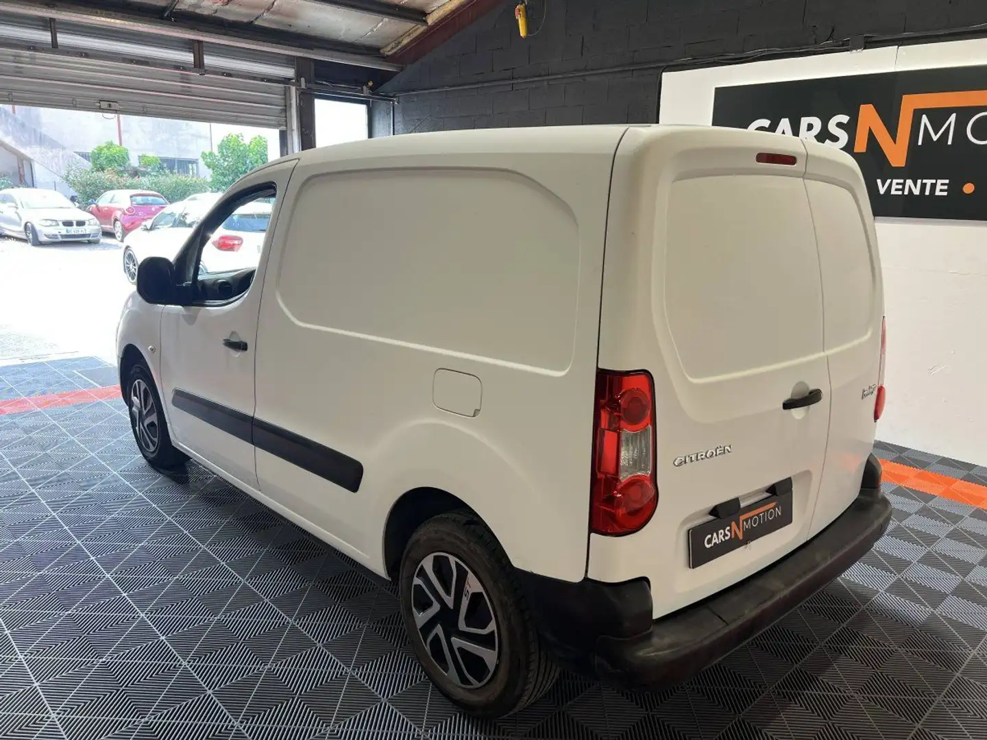 Citroen Berlingo Citroën 1.6L HDI 75ch - Entretien & distribution à Blanco - 2