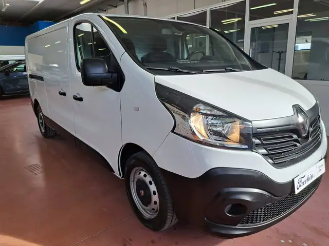 Renault Trafic view 7