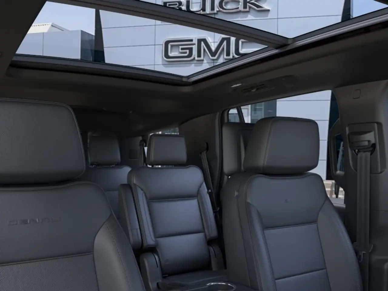 GMC Yukon снимка GMC Yukon