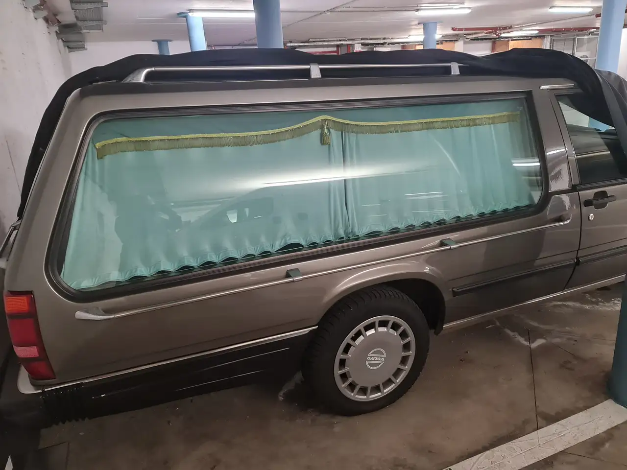 Volvo 945 Leichenwagen-Bestattungsfahrzeug, foto 6