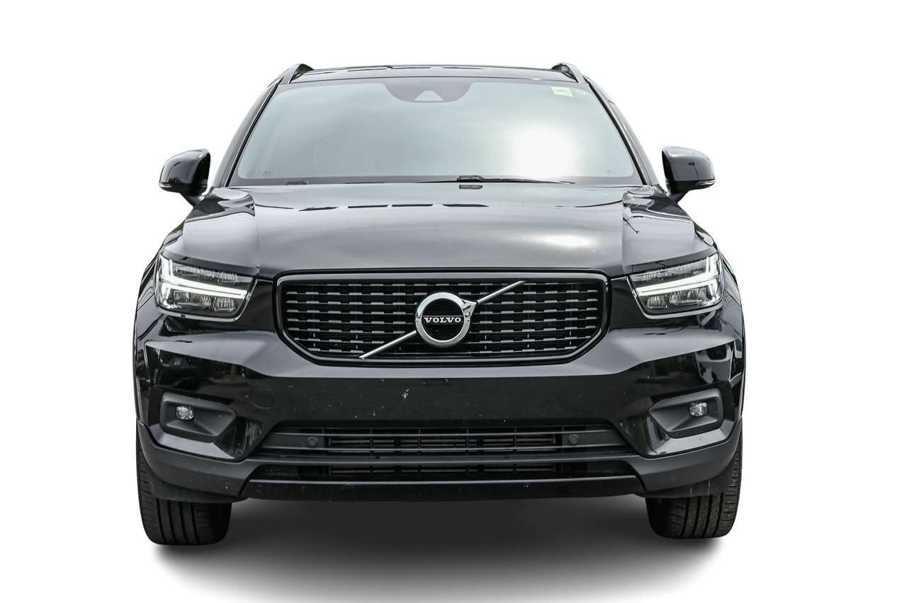 2019 Volvo XC40 T5 AWD R-Design R-Design / R-Design — снимка 1