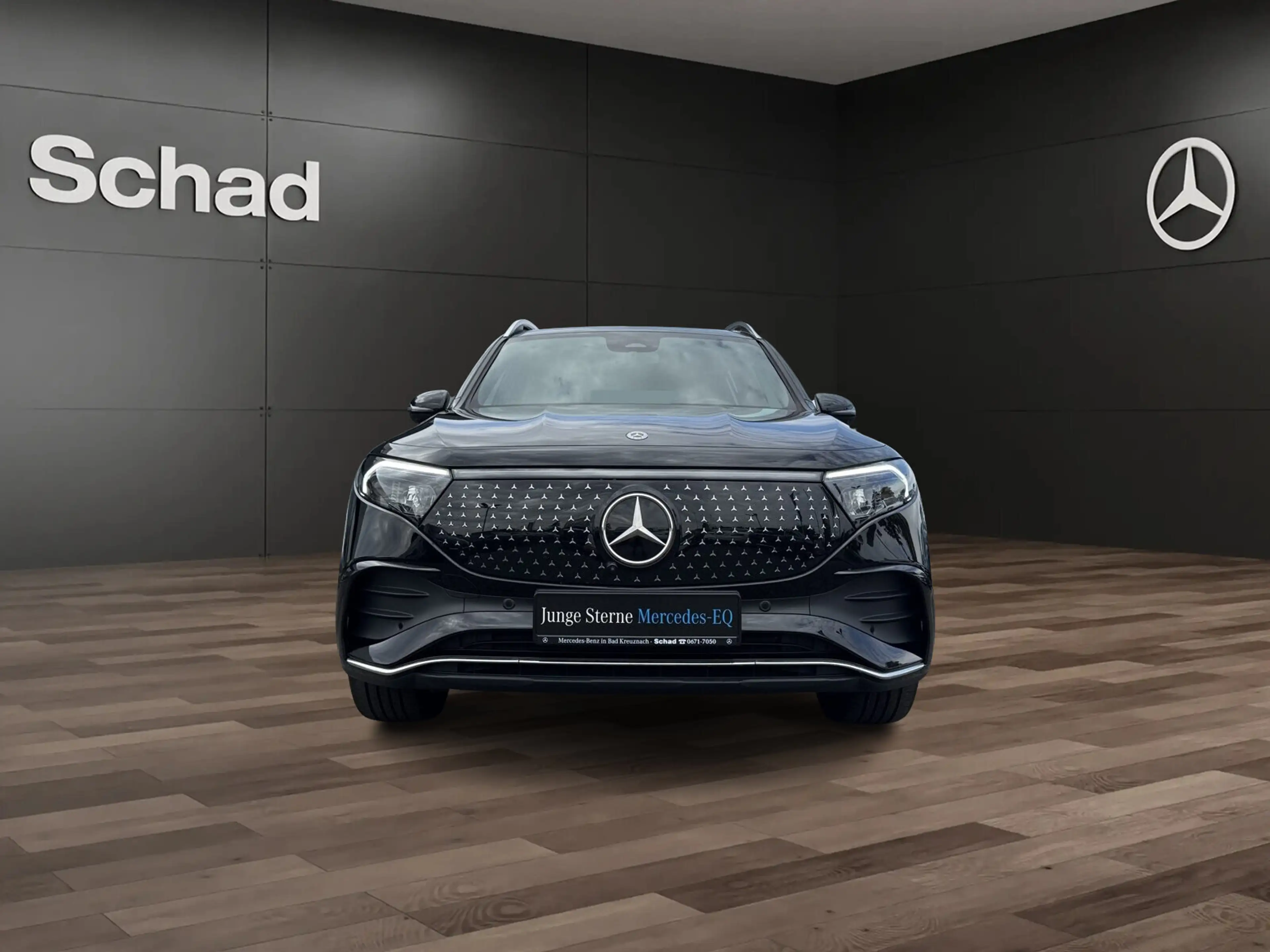 Mercedes-Benz EQB 350 EQB 350 4M AMG NAVI+AHK+DISTR+360°+HUD+LED+BURM+ — photo 2