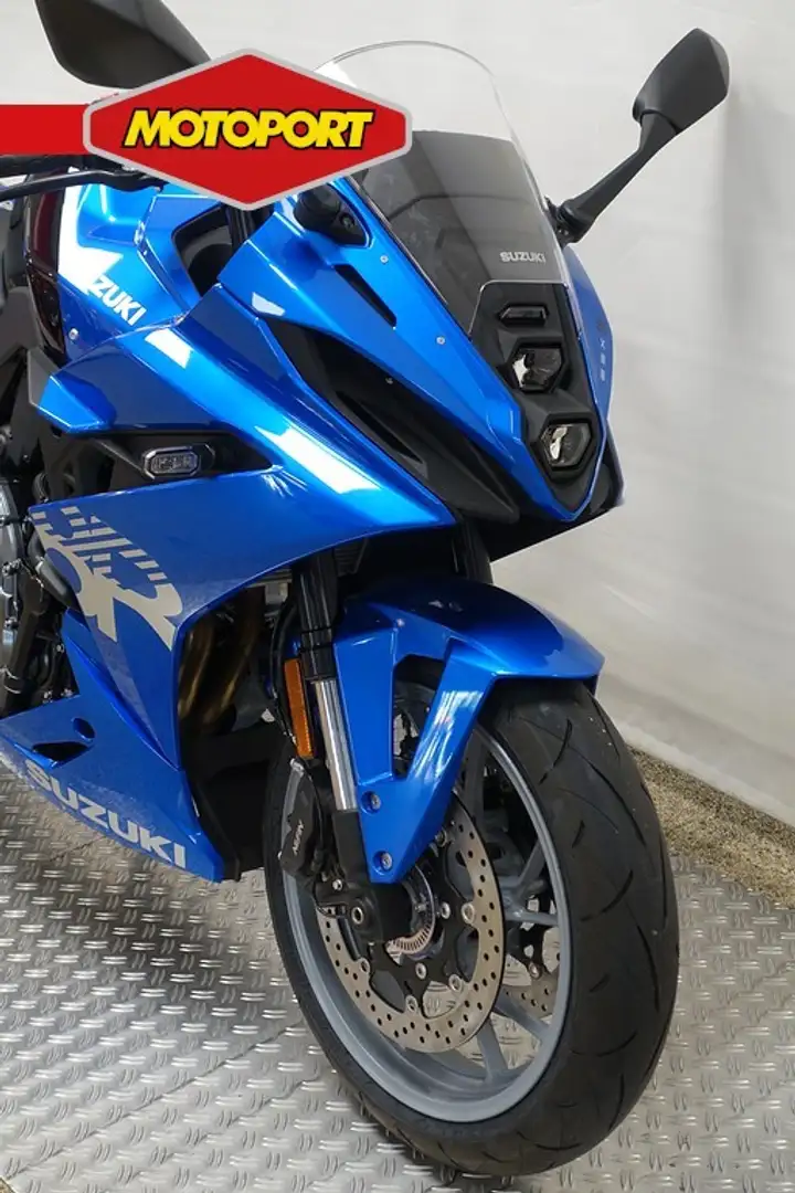 Suzuki GSX 8R Černá - 2