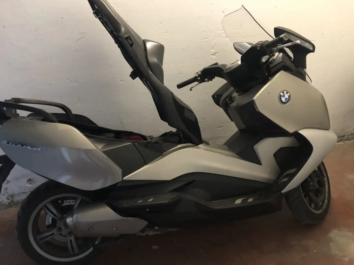 BMW C 650 GT Bronzová - 1