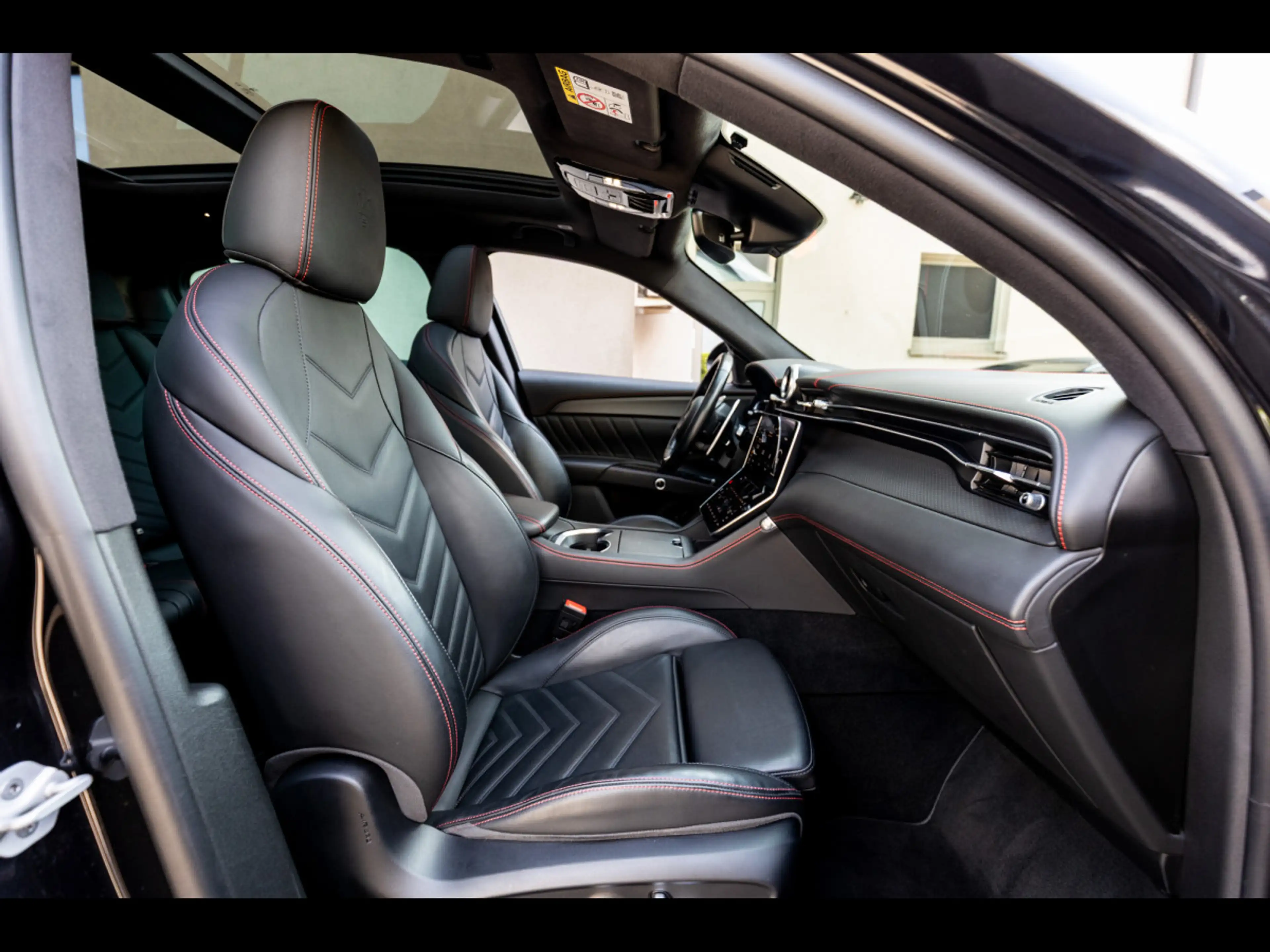 Maserati Grecale TROFEO V6 AWD°MASERATI WARRANTY 10/27°CARBON°360 — photo 15
