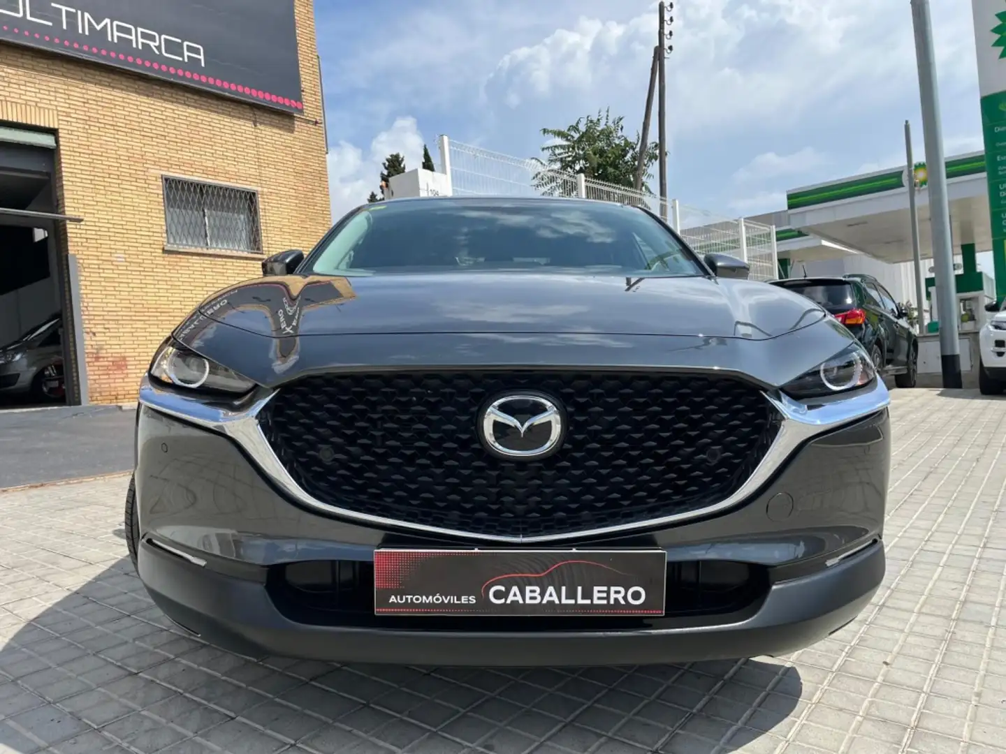 Mazda CX-30 2.0 Skyactiv-X Evolution 2WD 132kW Grijs - 2