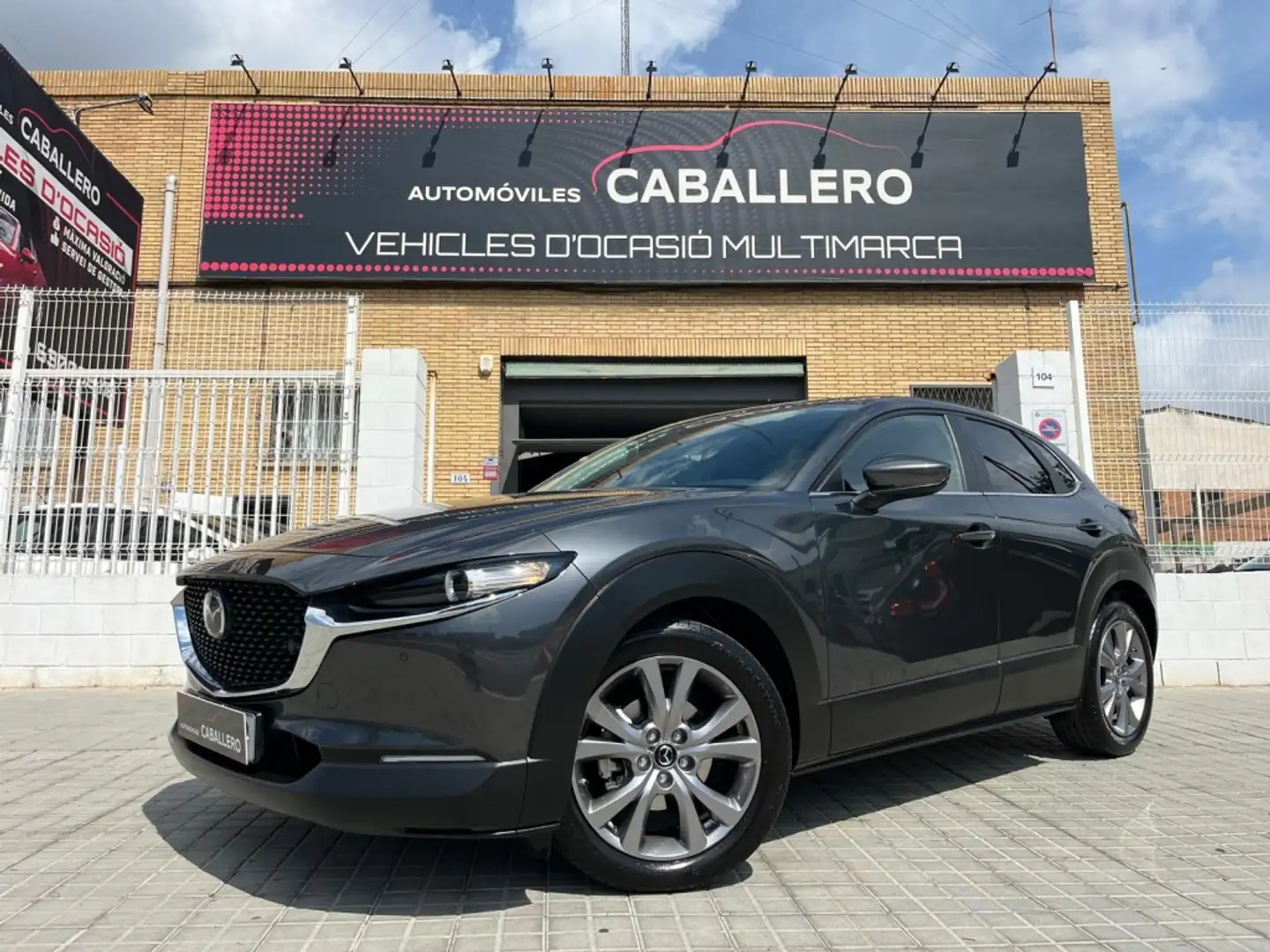 Mazda CX-30 2.0 Skyactiv-X Evolution 2WD 132kW Grijs - 1