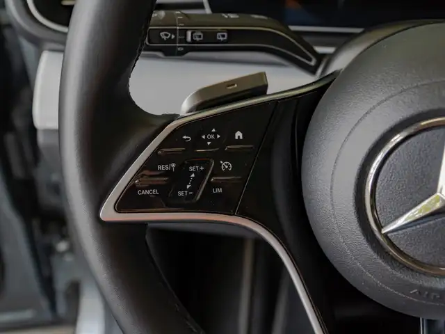 Mercedes-Benz Gle view 13