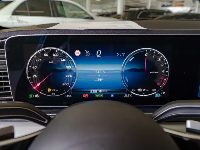 Mercedes-Benz Gle view 23