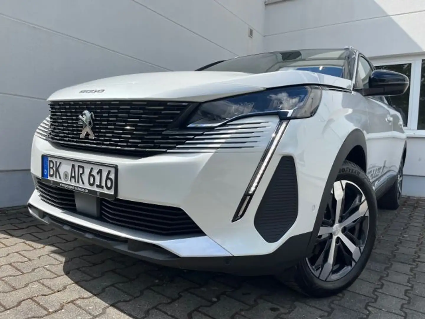 Peugeot 5008 PureTech 130 EAT8 S&S Allure Pack Weiß - 2