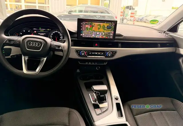 Audi A4 view 5