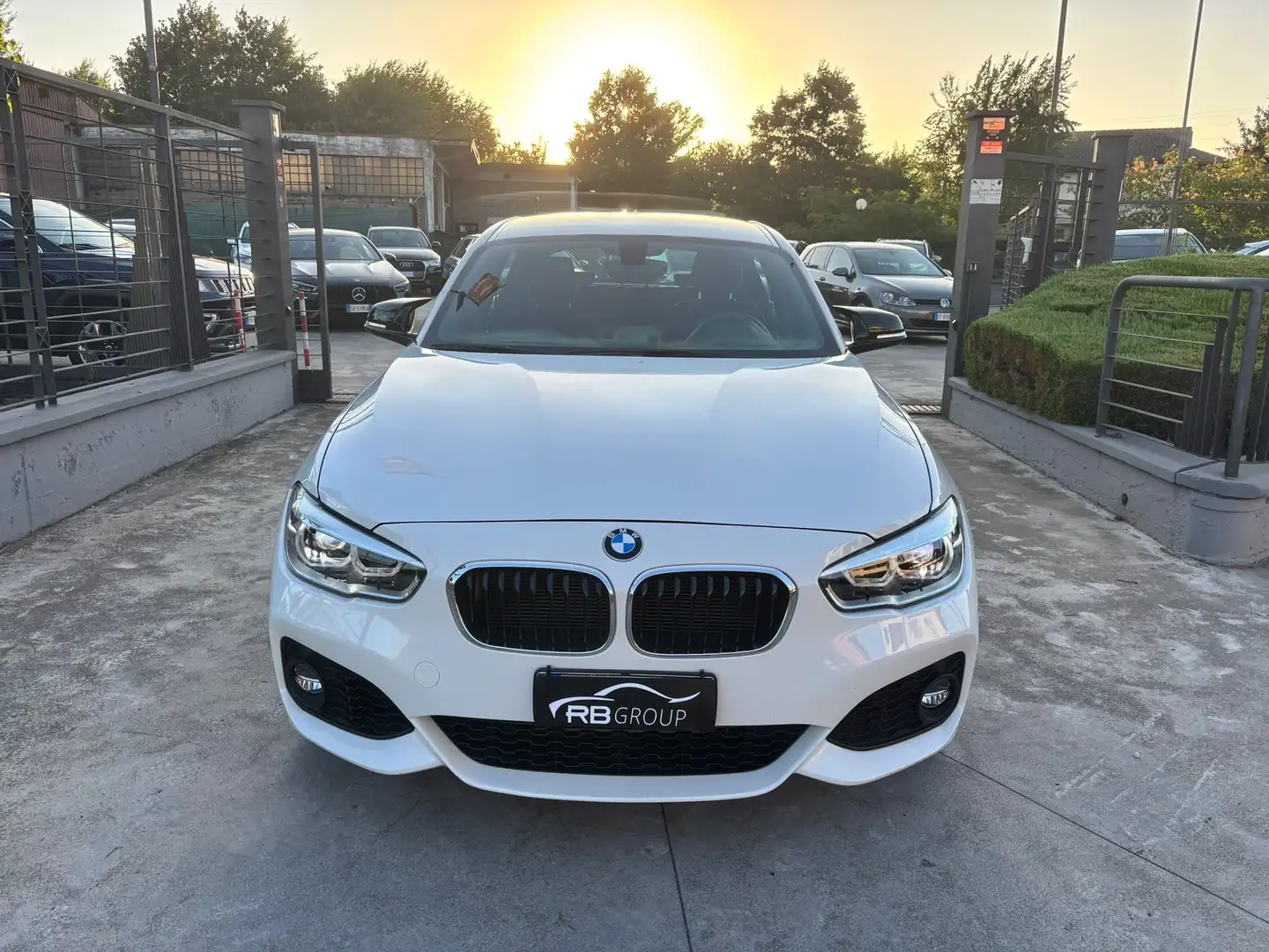 BMW 118 118d Msport 5p auto Wit - 2