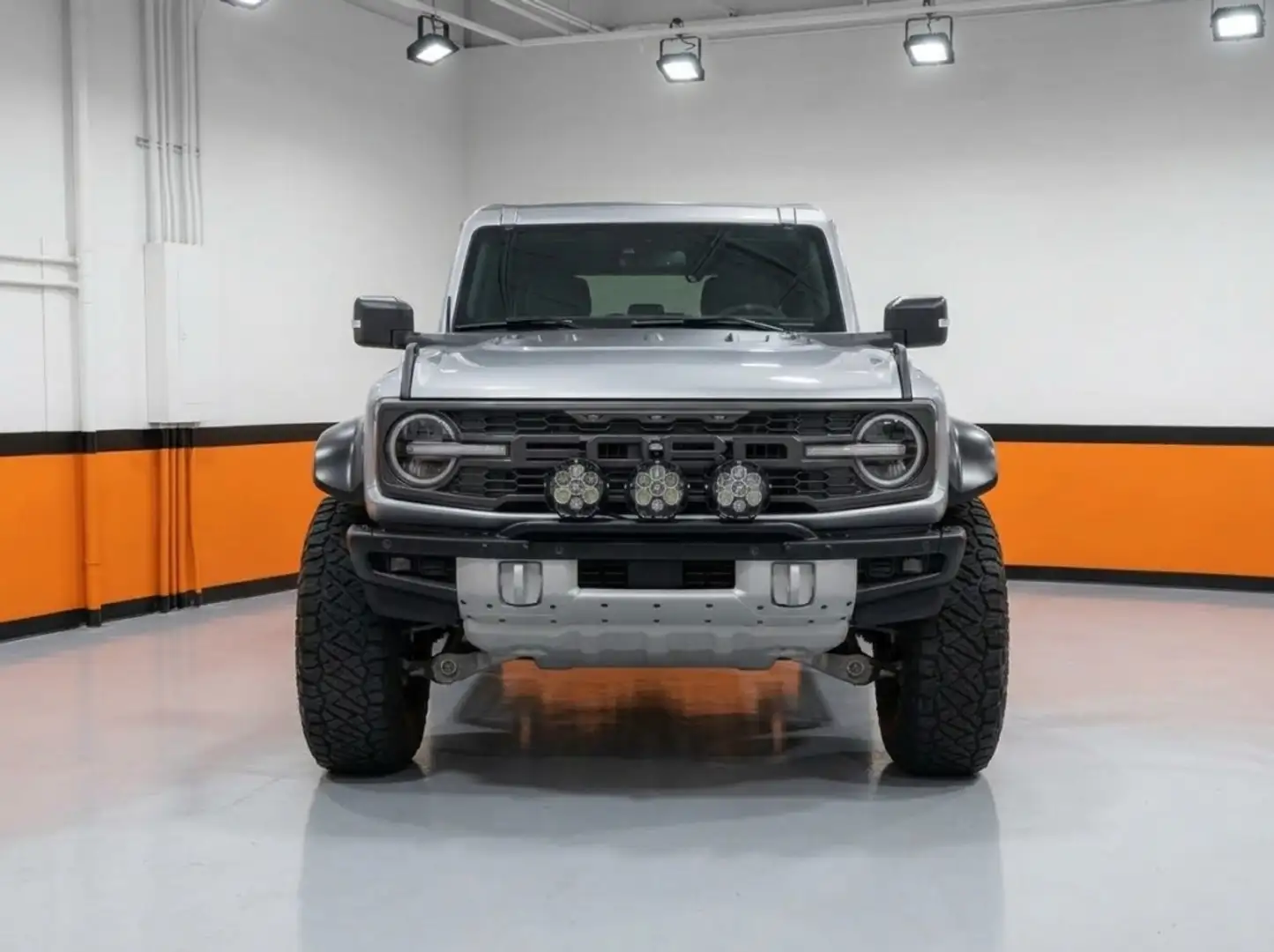 Ford Bronco Raptor EcoBoost® V6 3.0L Plateado - 2