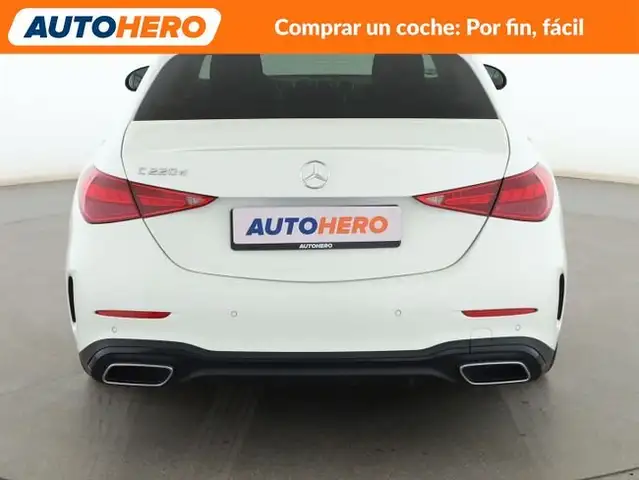 Mercedes-Benz C Class view 5