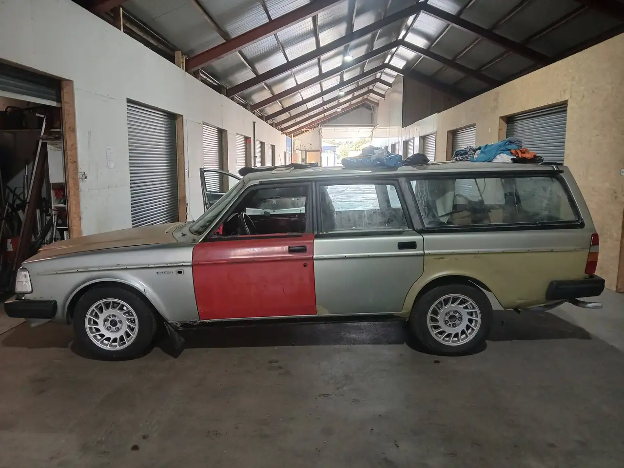 Volvo 240 2.1 GLI Overdrive, foto 1
