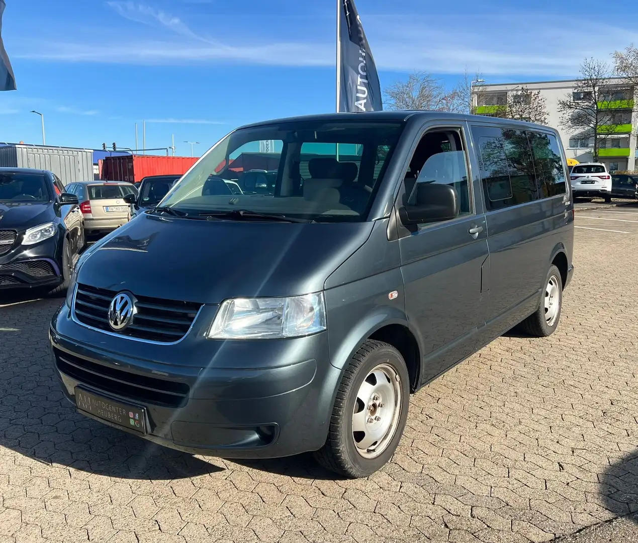 Volkswagen T5 Multivan *KLIMA*NAVI*PDC* Grau - 2