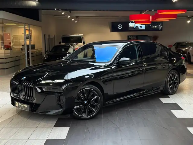 BMW 750